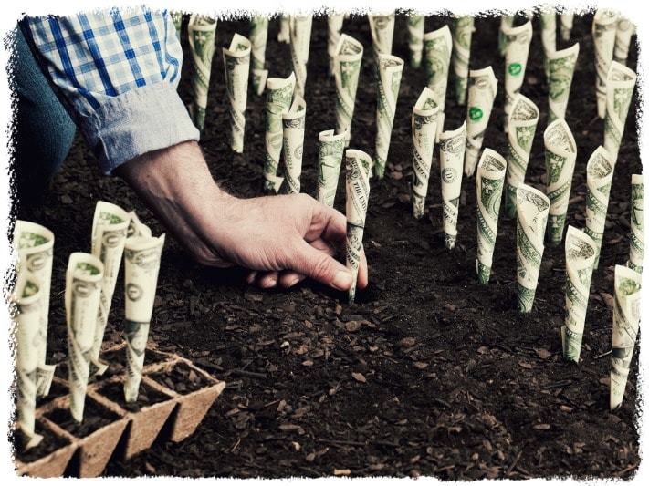 better-money-habits-grow-wealth Check out this ultimate list of 26 Better Money Habits for Saving, Budgeting, and Increasing Your Income.