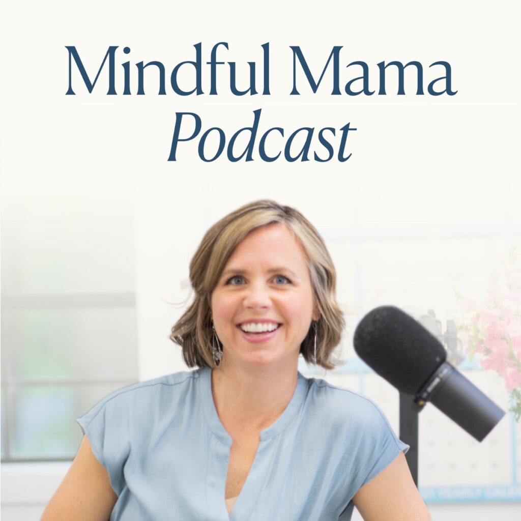 Mindful Mama – Parenting With Mindfulness with Hunter Clarke-Fields | mindful podcasts for hikers | mindful podcasts for nature lovers | mindful podcasts for travelers