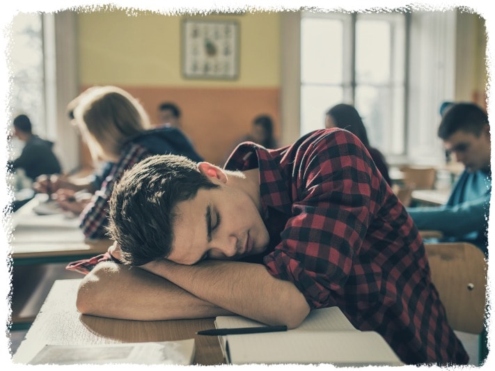 student sleeping in class | importance of good nights sleep to study and learning
