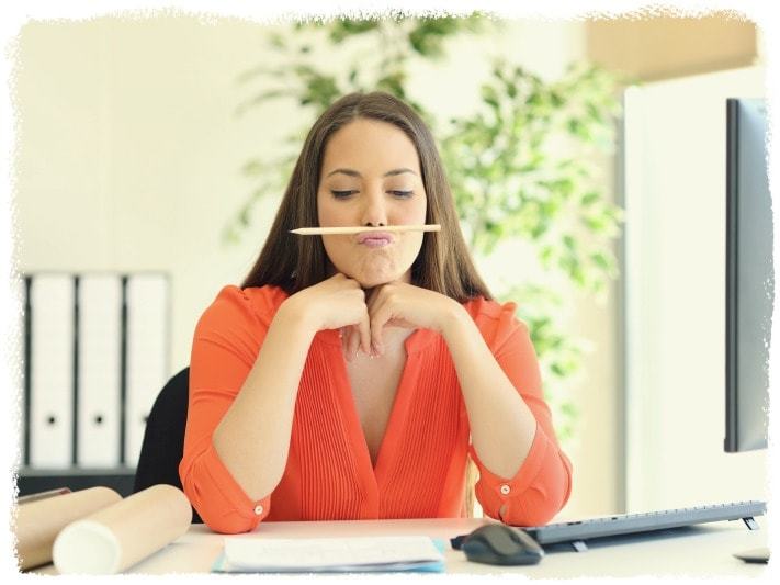 planning-fallacy-procrastination-bored-woman Learn what is planning fallacy and when is the planning fallacy most likely to occur.