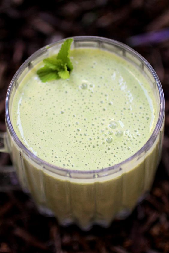 Discover the healthy benefits of  kefir green smoothie through this comprehensive article. Explore possibilities for health using green smoothie recipes. #health #wellness #healthyrecipes #healthyeating #fitnessgoals #weightloss #healthyhabits
