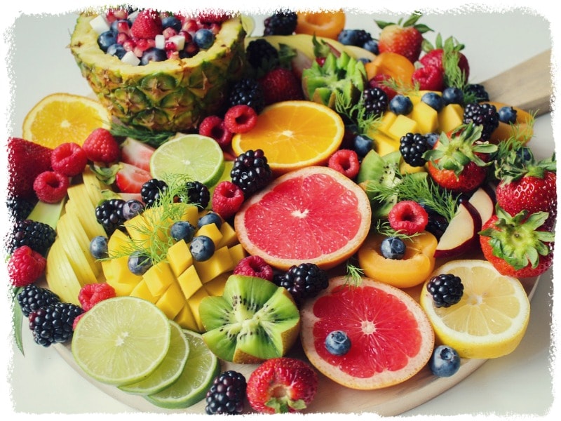 Healthy fruits have minimal calories with maximum energy output