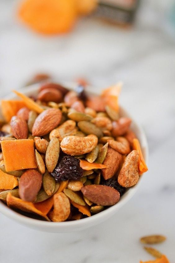 Learn how to prep healthy snacks on the go with ideas and suggestions from this marvelous health post. | healthy snack recipes | healthy snacks for adults | healthy snacks for kids | homemade healthy snacks #healthyrecipes #healthyeating #nutrition #wellness #weightloss #fitnessgoals #healthy
