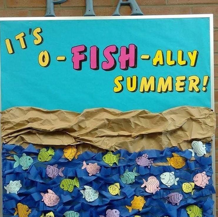 flip flop into summer bulletin board | diving into summer bulletin board | easy summer bulletin board ideas